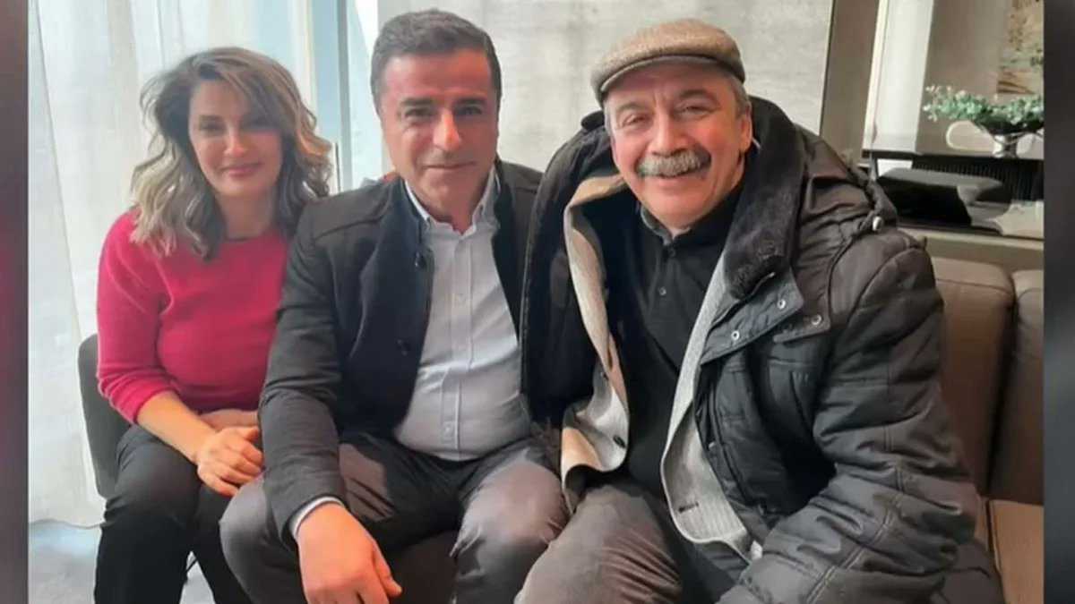 Demirtaş: “Sırrı Abi Barış Yoluna Girmeden Ölmek Yok Dedi” 2 Goo iBPWsAA9oae