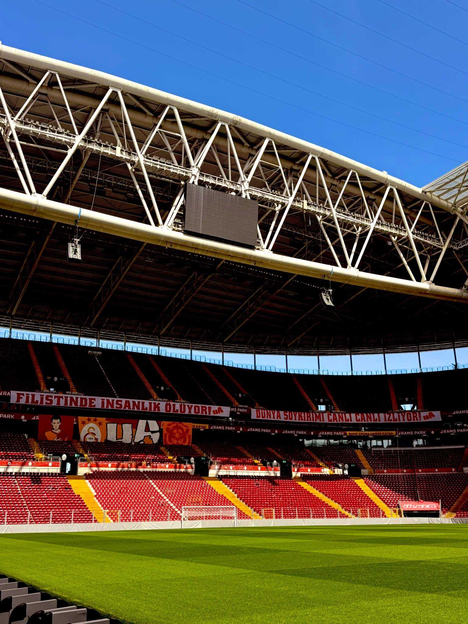 Galatasaray'dan Stadyum Hamlesi: UEFA'dan Onay Bekleniyor 3 GovBVVeW4AA9JmI