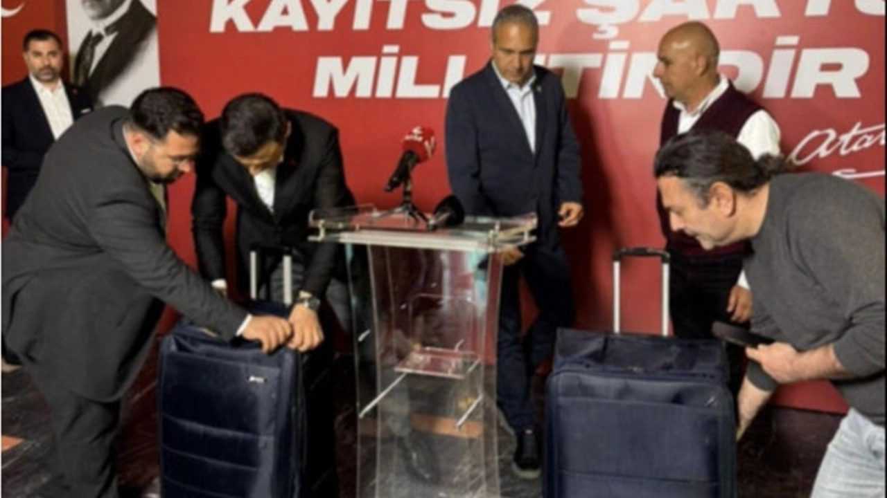İmamoğlu Soruşturmasında Valizlerin Sırrı Ortaya Çıktı 1 Imamoglu Sorusturmasinda Valizlerin Sirri Ortaya Cikti 2