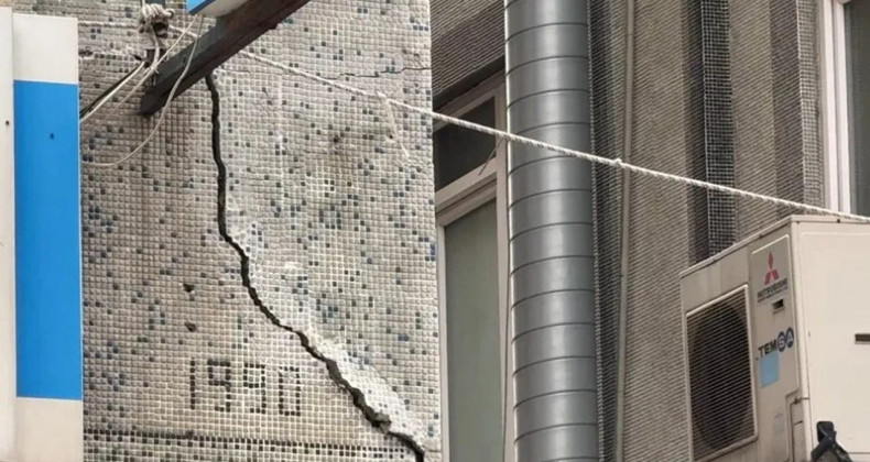 İstanbul’da Depremle Mühürlenen Binalar ve Tehlike Alarmı