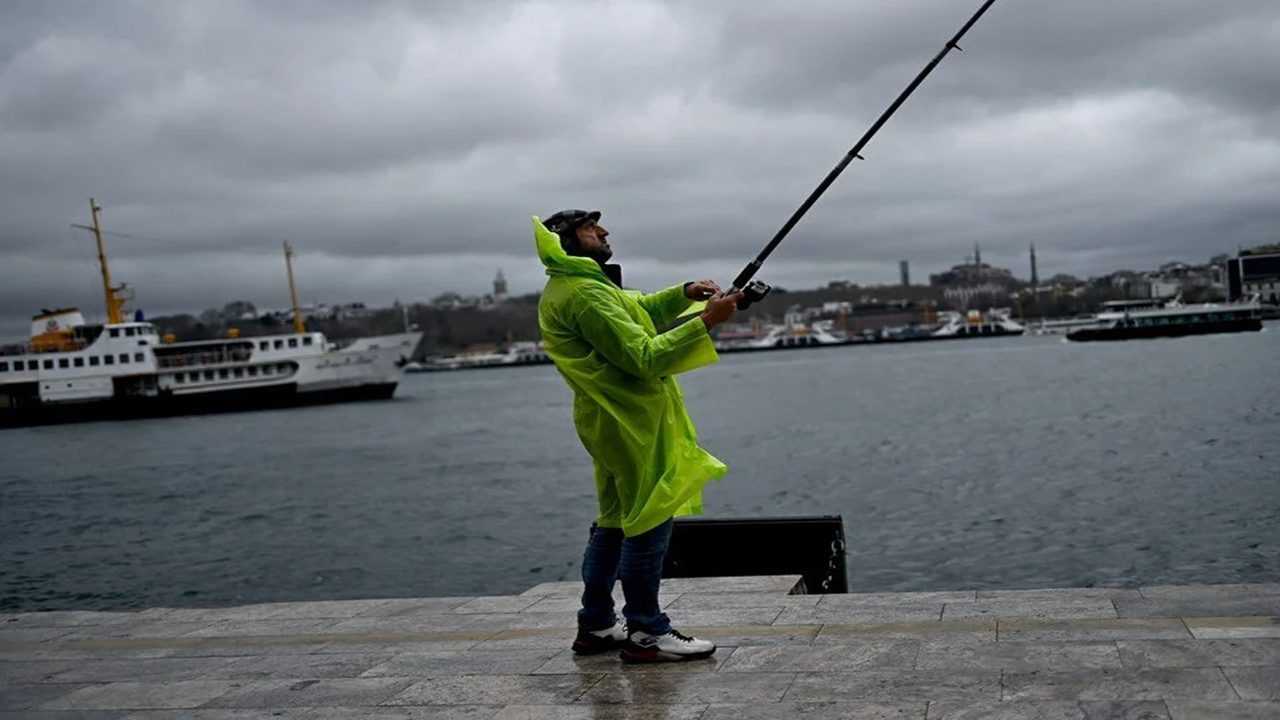 İstanbul’da Hava Sertleşiyor: Kış Yeniden Kapıda 1 Istanbulda Hava Sertlesiyor Kis Yeniden Kapida 2
