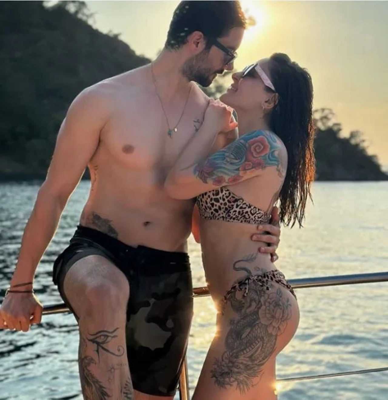 Melek Mosso'dan Estetik Hakkında Şok Açıklama 4 Melek Mossodan Estetik Hakkinda Sok Aciklama 5