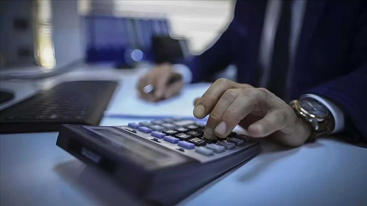 Riskli Mükellefler Belirlendi: 40 Bin Kişi Takipte 1 Riskli Mukellefler Belirlendi 40 Bin Kisi Takipte 2