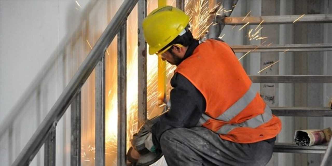 Sanayi Düşerken, Ticaret ve İnşaat Sektörleri Yükseliyor 1 Sanayi Duserken Ticaret ve Insaat Sektorleri Yukseliyor 1