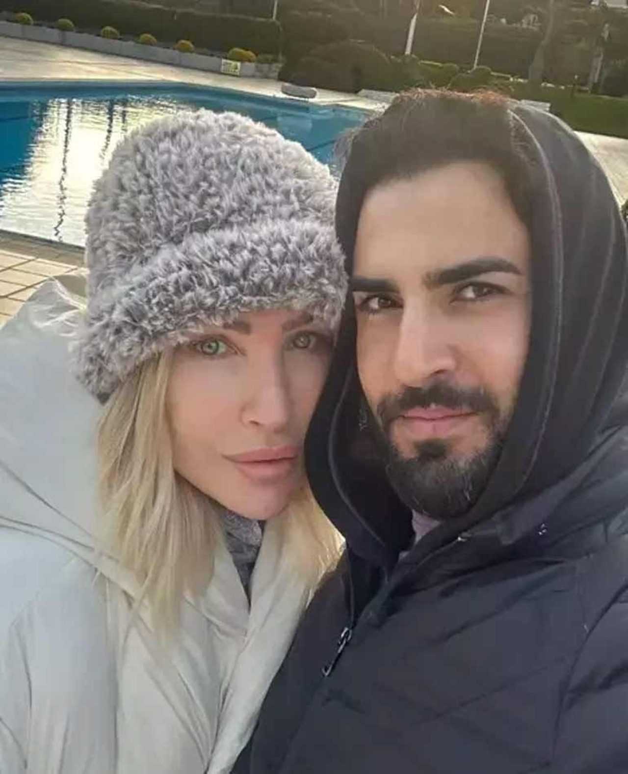 Seda Sayan ve Çağlar Ökten'den Romantizmin Zirvesi 3 Seda Sayan ve Caglar Oktenden Romantizmin Zirvesi 4