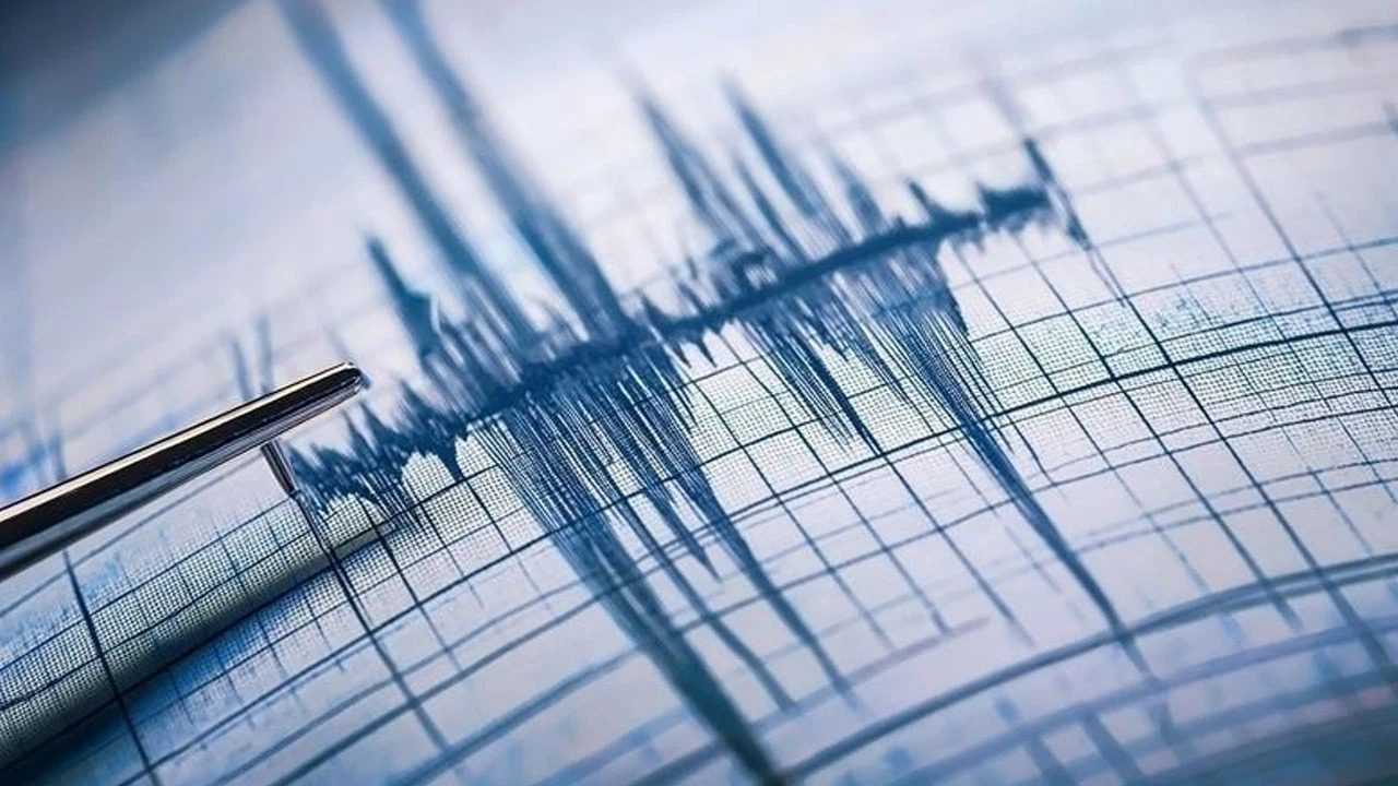 Simav’da Korkutan Sarsıntı: Çevre İlleri de Titretti 3 Simavda Korkutan Sarsinti Cevre Illeri de Titretti 3