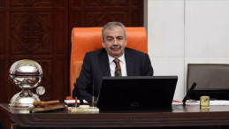 Sırrı Süreyya Önder’den Kötü Haber: Kalp Krizi Geçirdi