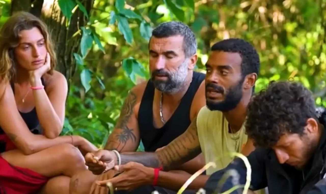 Survivor’da Tarihi An: Kazanan Ailesine Kavuşuyor 3 Survivorda Tarihi An Kazanan Ailesine Kavusuyor 3
