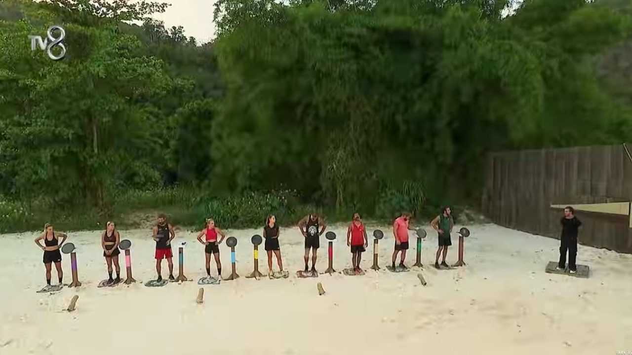 Survivor’da Tarihi An! Türkiye’ye Giden İlk İsim 4 Survivorda Tarihi An Turkiyeye Giden Ilk Isim 5