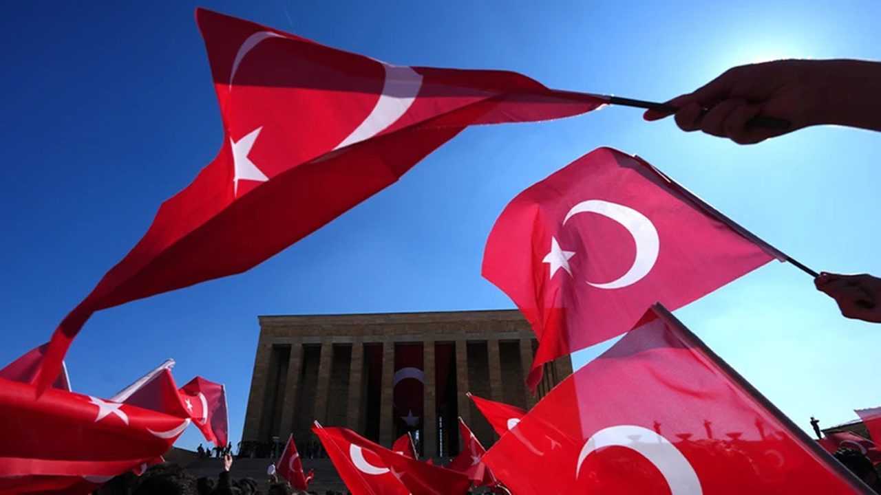 19 Mayıs: Direnişin ve Umudun Başlangıcı 4 19 Mayis Direnisin ve Umudun Baslangici 5