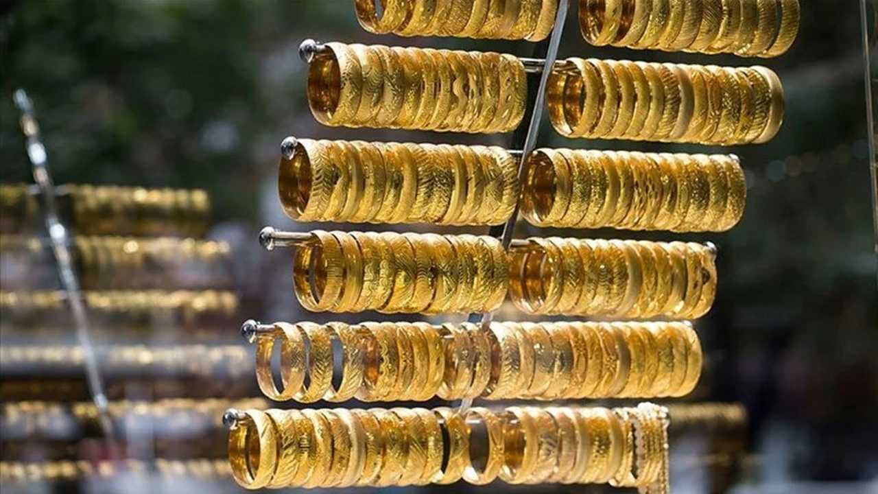 Altinda Dalgalanma Piyasa ABDye Kilitlendi 1