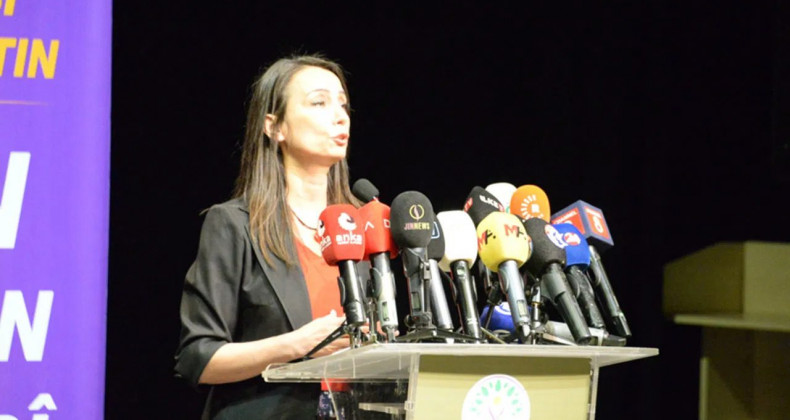 Barışın ve Demokrasinin Anahtarı: Kadınların Gücü