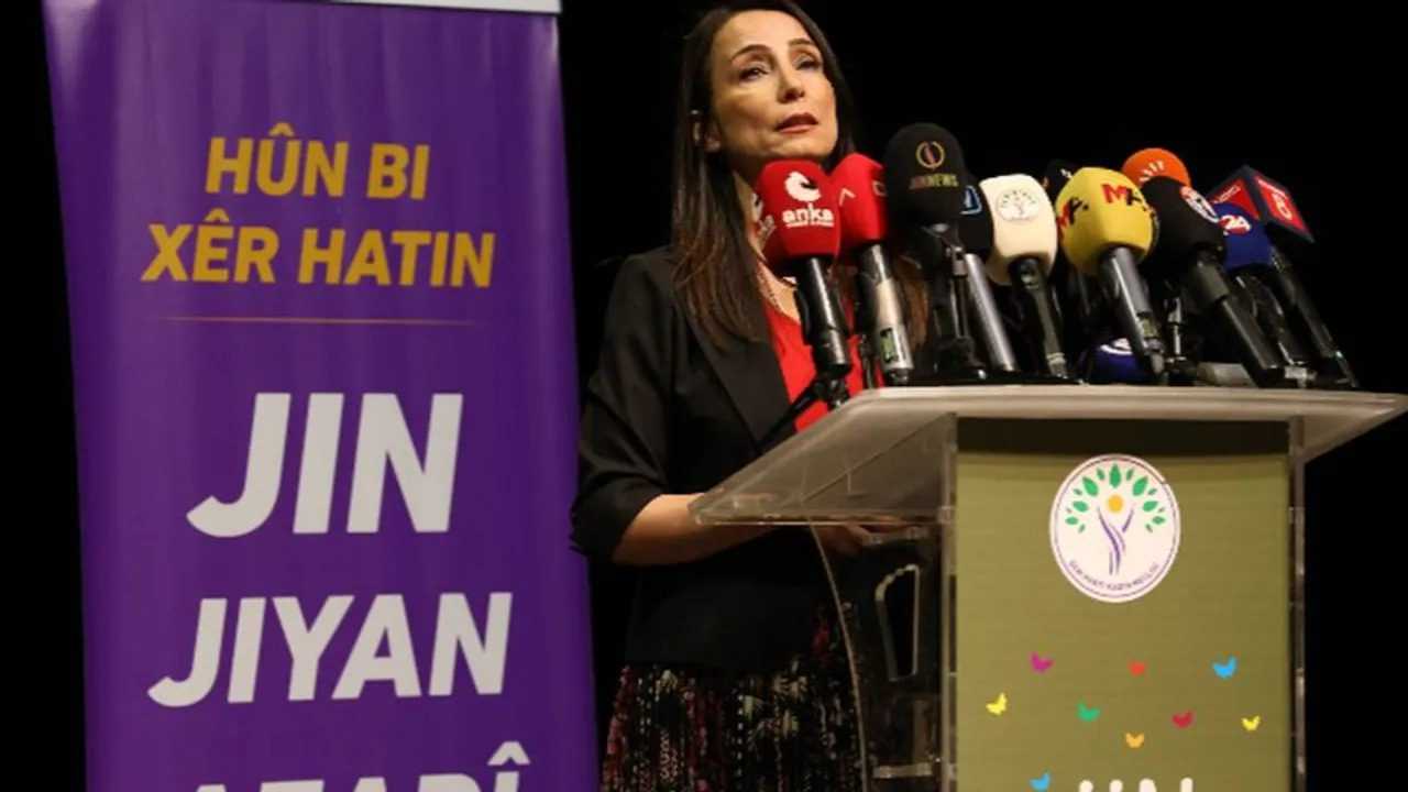 Barisin ve Demokrasinin Anahtari Kadinlarin Gucu 5