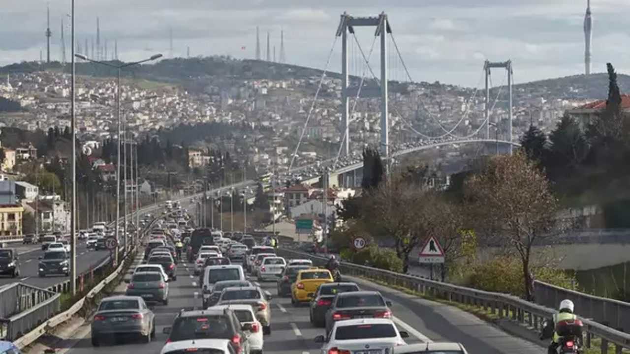 Buyuksehirler Nefes Alamiyor Trafikte Patlama 2