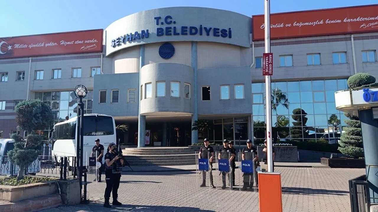 CHP’li Belediyelere Yolsuzluk Operasyonu: 47 Gözaltı 2 CHPli Belediyelere Yolsuzluk Operasyonu 47 Gozalti 3