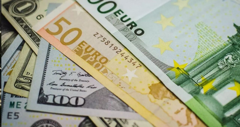 Dolar ve Avro Yeni Haftaya Zirveye Yakın Başladı