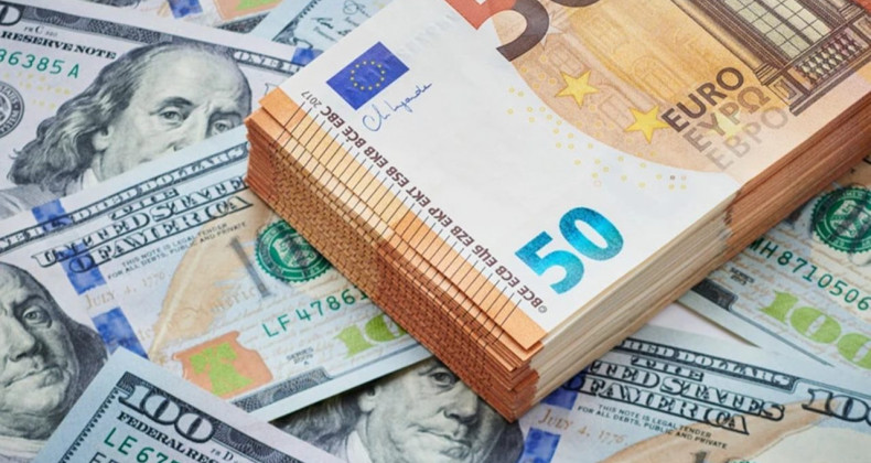Dolar ve Euro Yeni Haftaya Rekorla Başladı