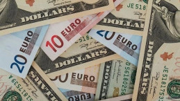 Dolar ve Euro Zirveye Koşuyor: Rekora Kalan Sadece Yüzdeler