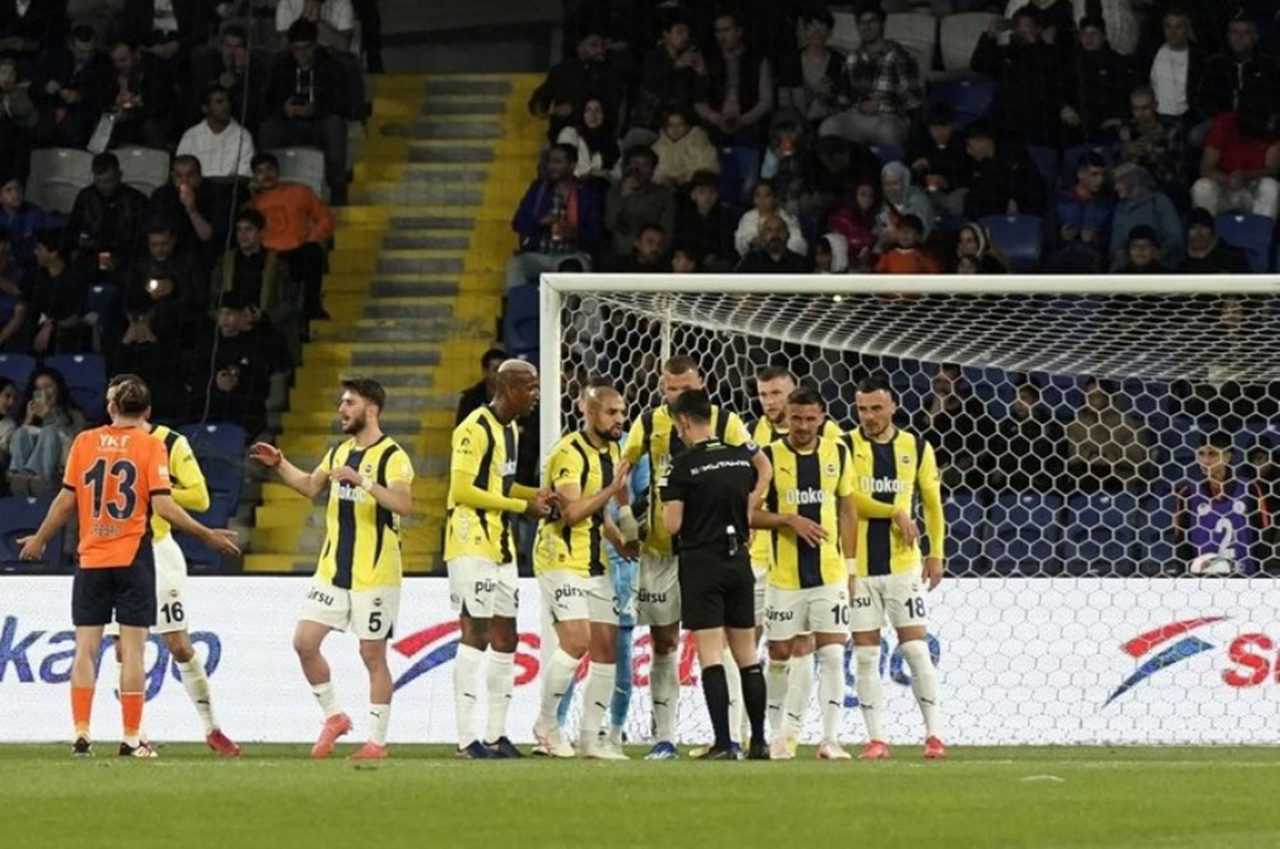 Fenerbahçe’den Başakşehir’e Gol Yağmuru: 4-1 4 Fenerbahceden Basaksehire Gol Yagmuru 4 1 5