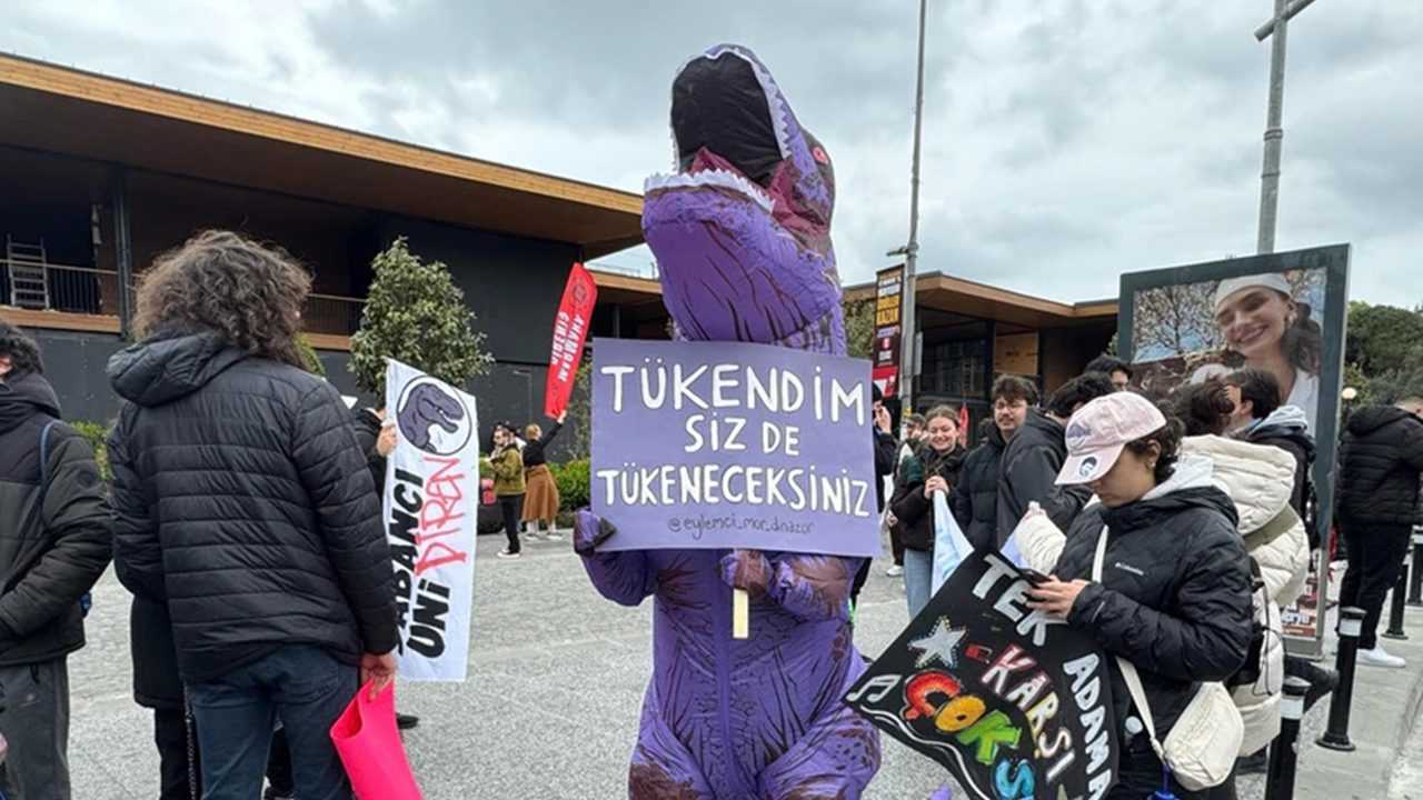 Kadikoyde Emek Zirveye Cikti 1 Mayista Alanlar Doldu 4
