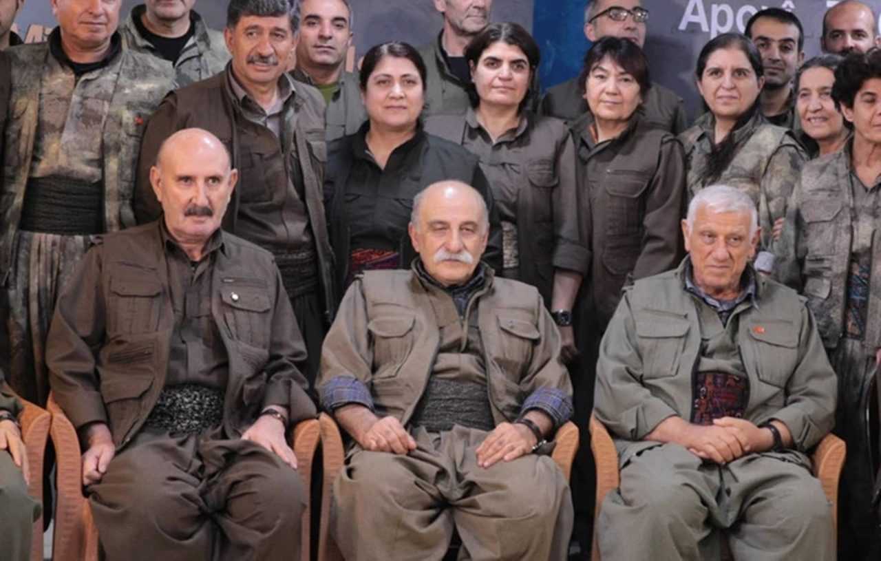 PKK Silah Bıraktı: Örgüt Feshedildi, Tarihi Dönüm Noktası 2 PKK Silah Birakti Orgut Feshedildi Tarihi Donum Noktasi 3