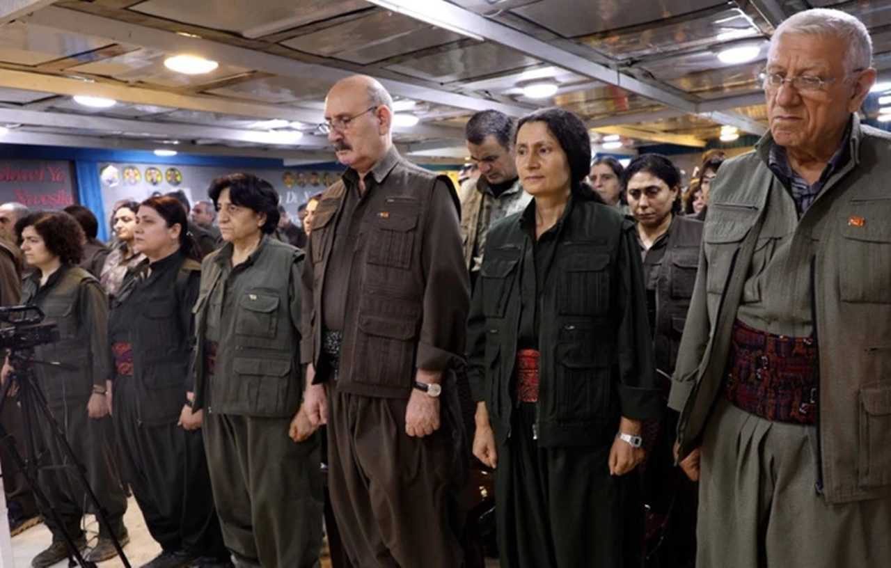 PKK Silah Bıraktı: Örgüt Feshedildi, Tarihi Dönüm Noktası 3 PKK Silah Birakti Orgut Feshedildi Tarihi Donum Noktasi 4