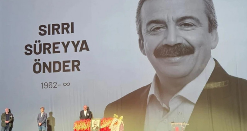 Sırrı Süreyya Önder: Asi Ruh Sonsuza Uğurlanıyor