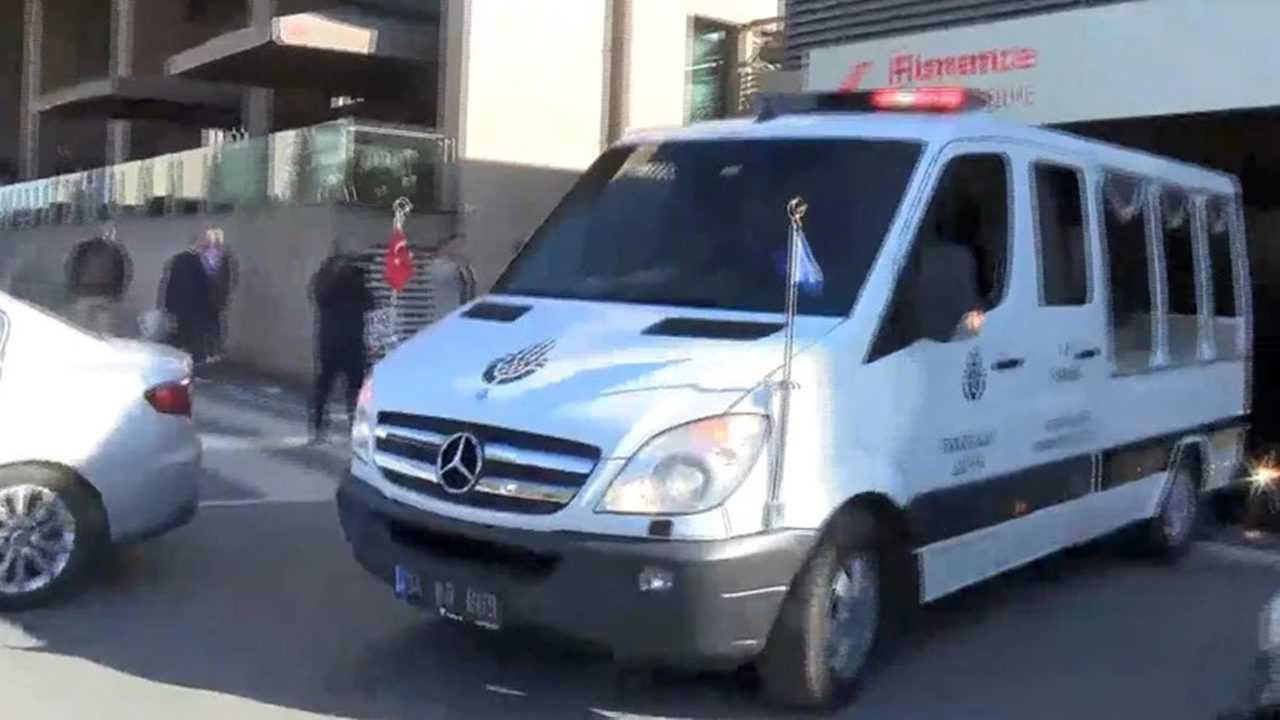 Sirri Sureyya Onder Asi Ruh Sonsuza Ugurlaniyor 5
