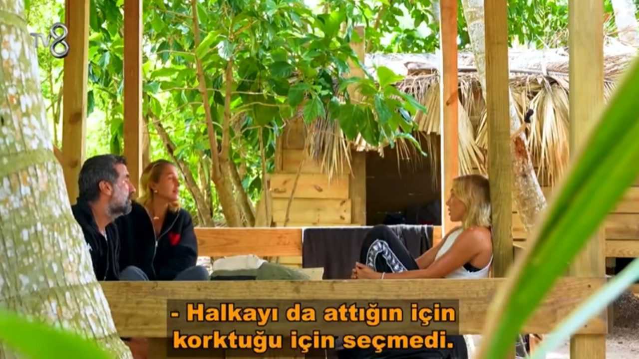 Survivor’da Şok Eleme! Aycan İlk Aday Oldu, Dilşah Elendi 5 Survivorda Sok Eleme Aycan Ilk Aday Oldu Dilsah Elendi 6