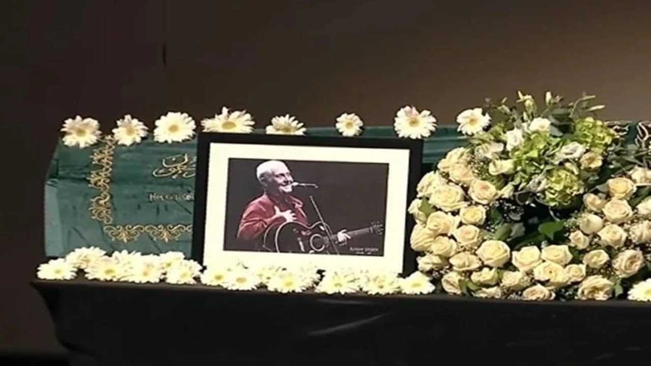 Usta Sanatçı İlhan Şeşen'e Son Veda 2 Usta Sanatci Ilhan Sesene Son Veda 2