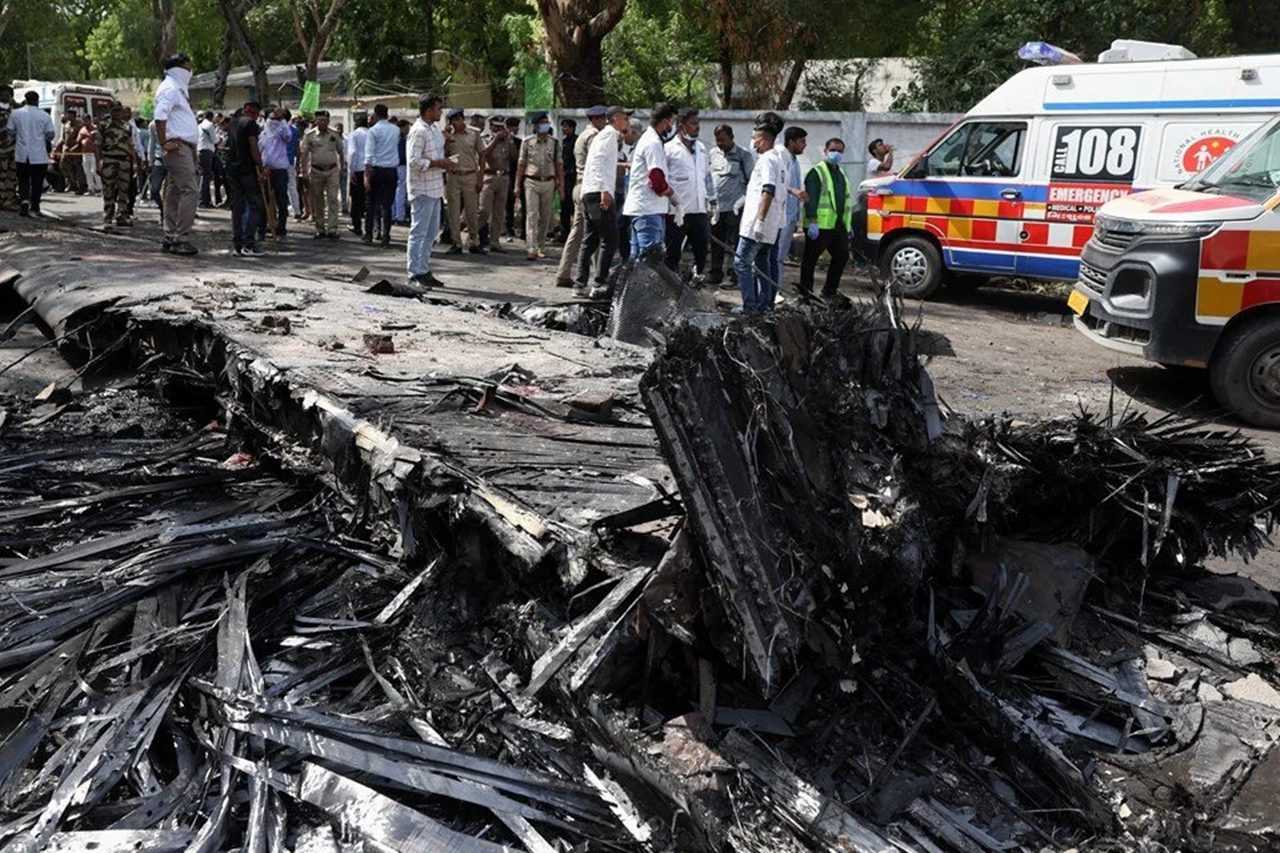 Ahmedabadda Air India Faciasi 290dan Fazla Can Kaybi 3