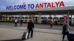 Antalya Havalimanı McDonald’s’ta 1940 TL’lik Hesap