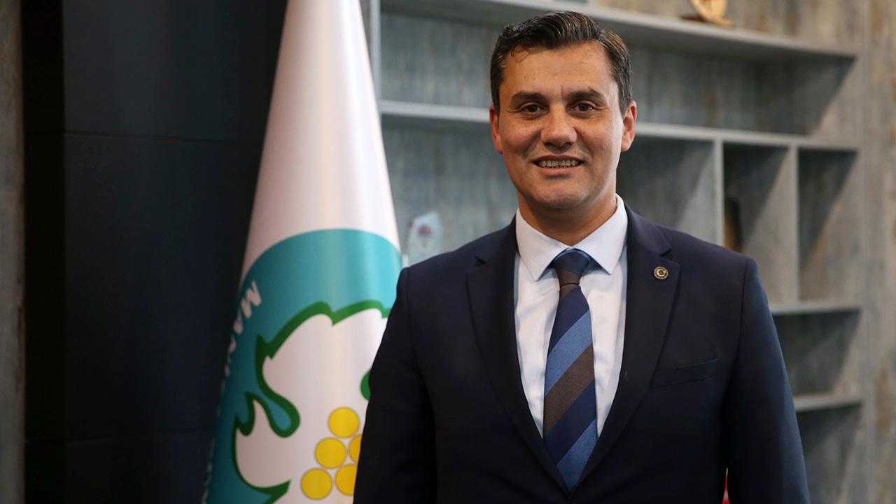 Başkan Ferdi Zeyrek Elektrik Kazasında Hayatını Kaybetti 1 Baskan Ferdi Zeyrek Elektrik Kazasinda Hayatini Kaybetti 2