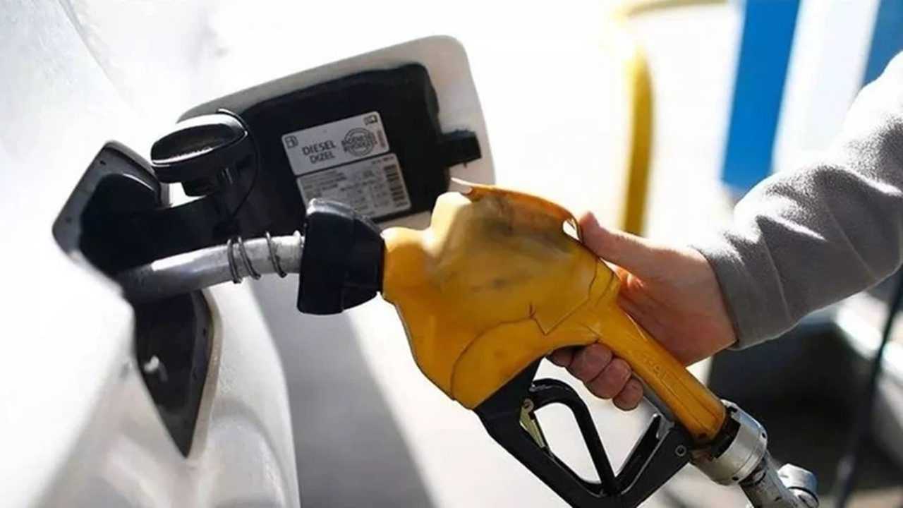Brent Petrol Yükseldi, Motorine Yeni Zam Geliyor 3 Brent Petrol Yukseldi Motorine Yeni Zam Geliyor 3