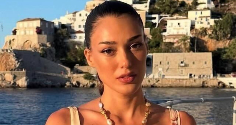 Dilan Çiçek Deniz Yaz Tatilinde Fırtına Gibi Esti