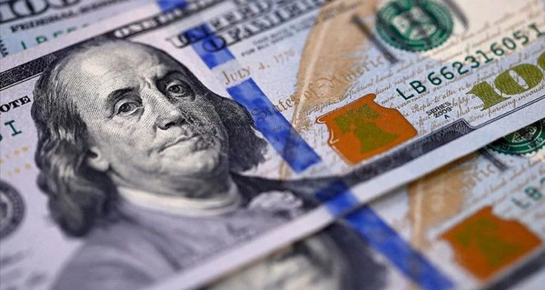 Dolar 40 TL’ye Dayandı, Euro ve Sterlin Rekora Koşuyor