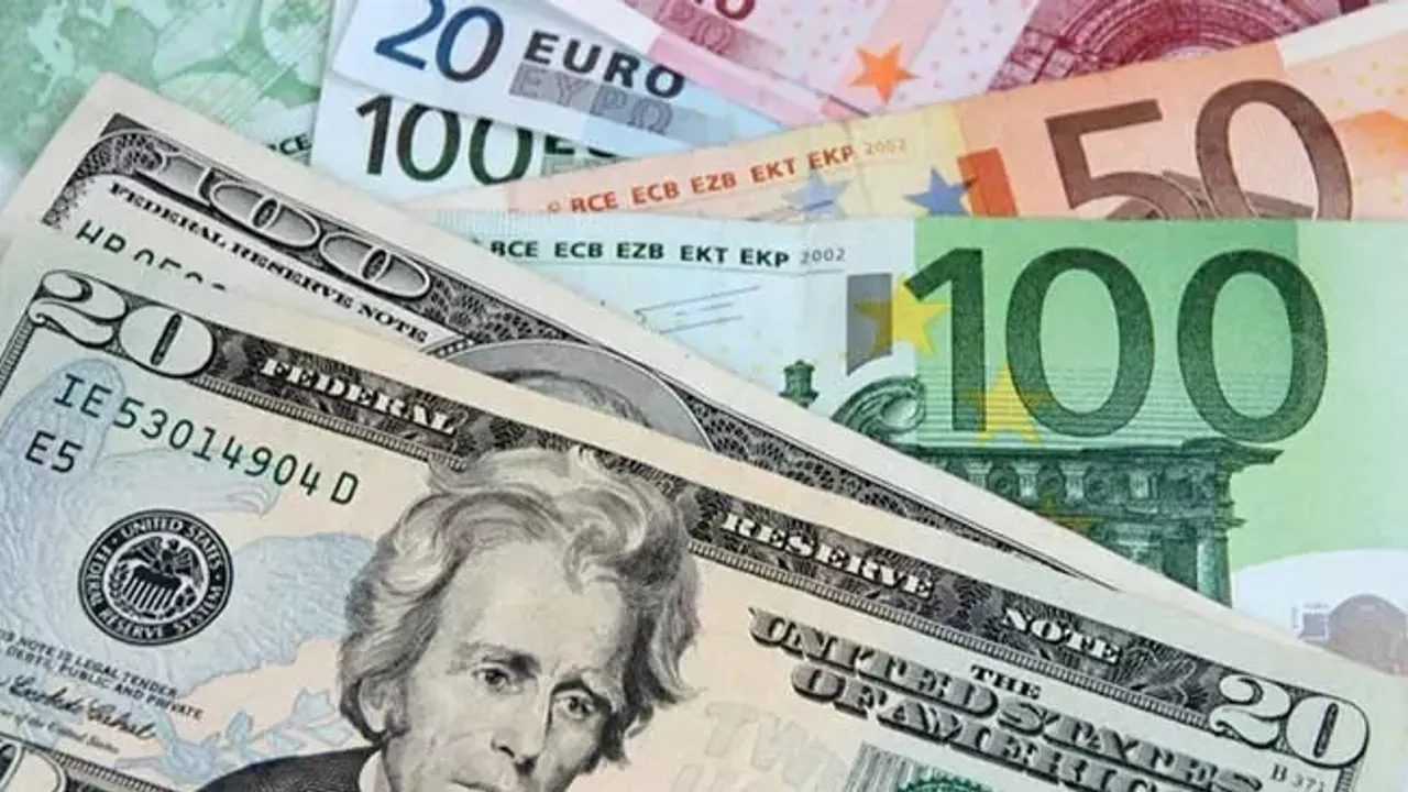 Dolar ve Euro Rekora Yaklaşıyor: Kurda Sert Yükseliş 1 Dolar ve Euro Rekora Yaklasiyor Kurda Sert Yukselis 2