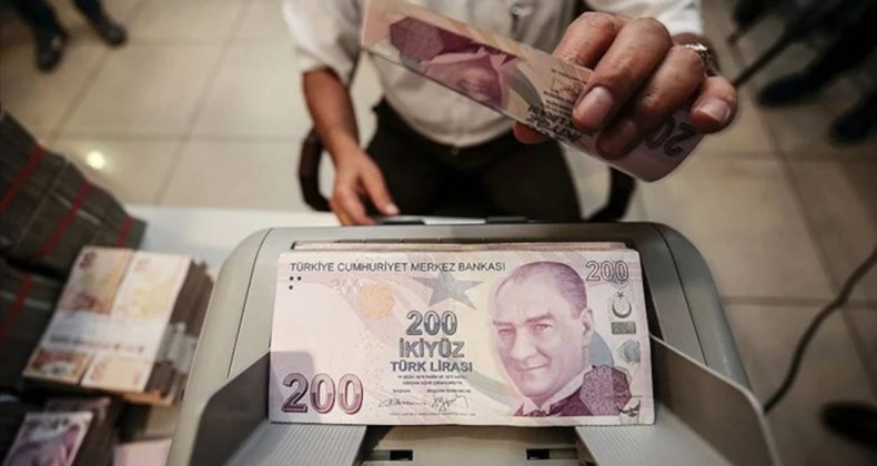 Ekonomide Dönüşüm: Mevduat Artıyor, KKM Eriyor