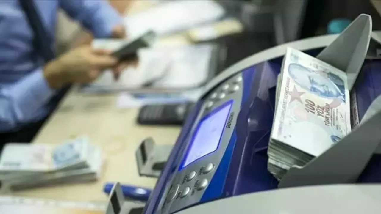 Ekonomide Dönüşüm: Mevduat Artıyor, KKM Eriyor 1 Ekonomide Donusum Mevduat Artiyor KKM Eriyor 2