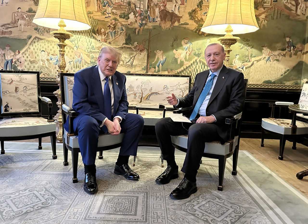 Erdogan ile Trumptan Kritik NATO Zirvesi Gorusmesi 3
