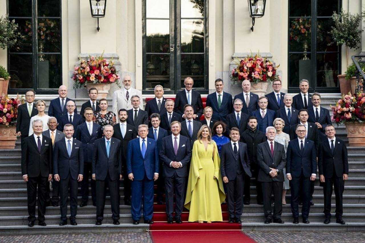 Erdogan ile Trumptan Kritik NATO Zirvesi Gorusmesi 4