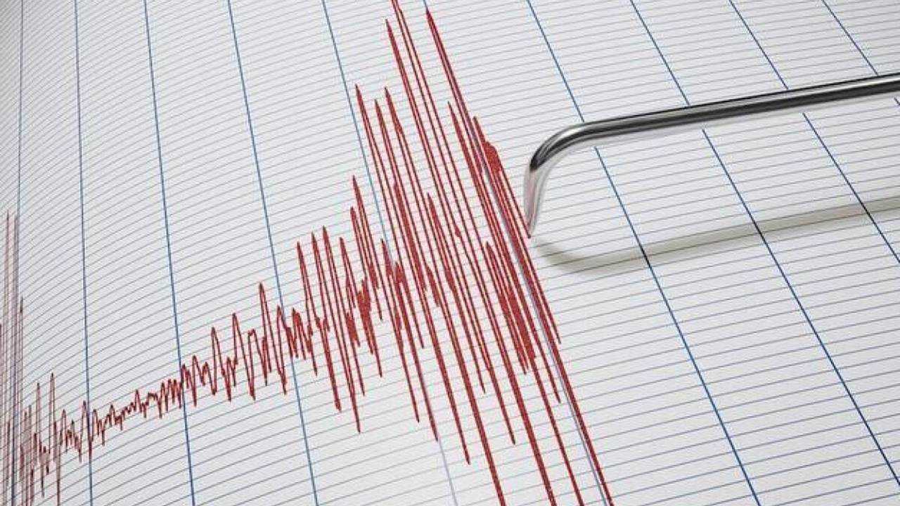 Girit Aciklarinda Siddetli Deprem Uzmanlar Uyardi 4