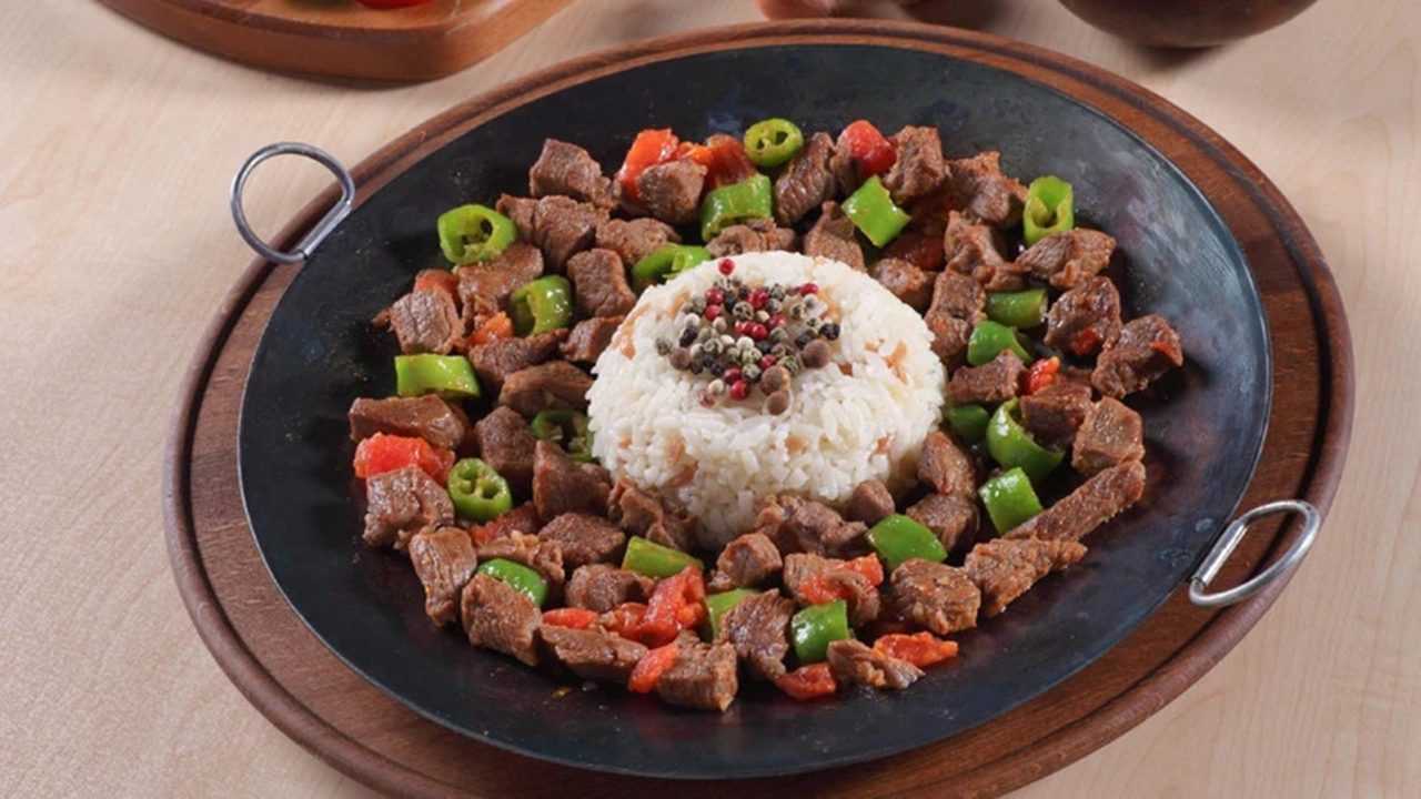 Kurbanın İlk Lokması: Lezzet, Gelenek ve Kavurma 1 Kurbanin Ilk Lokmasi Lezzet Gelenek ve Kavurma 2
