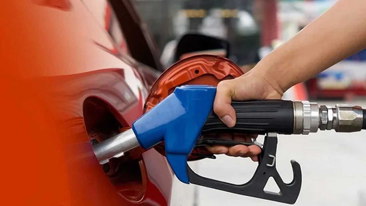Petrolde Zam Firtinasi Indirim Kapida 7