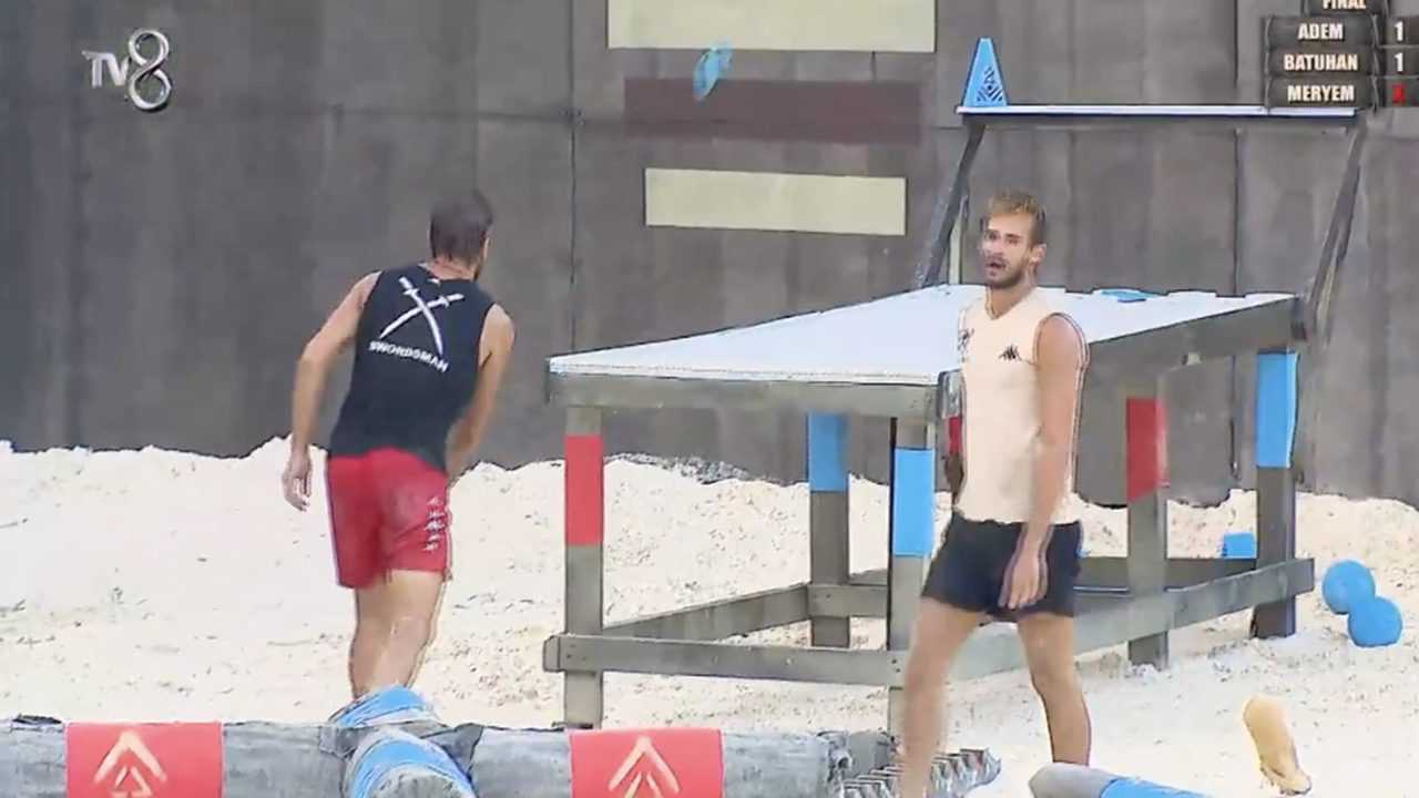 Survivor'da Haftanın 2. Eleme Adayı Belli Oldu 1 Survivorda Haftanin 2. Eleme Adayi Belli Oldu 2