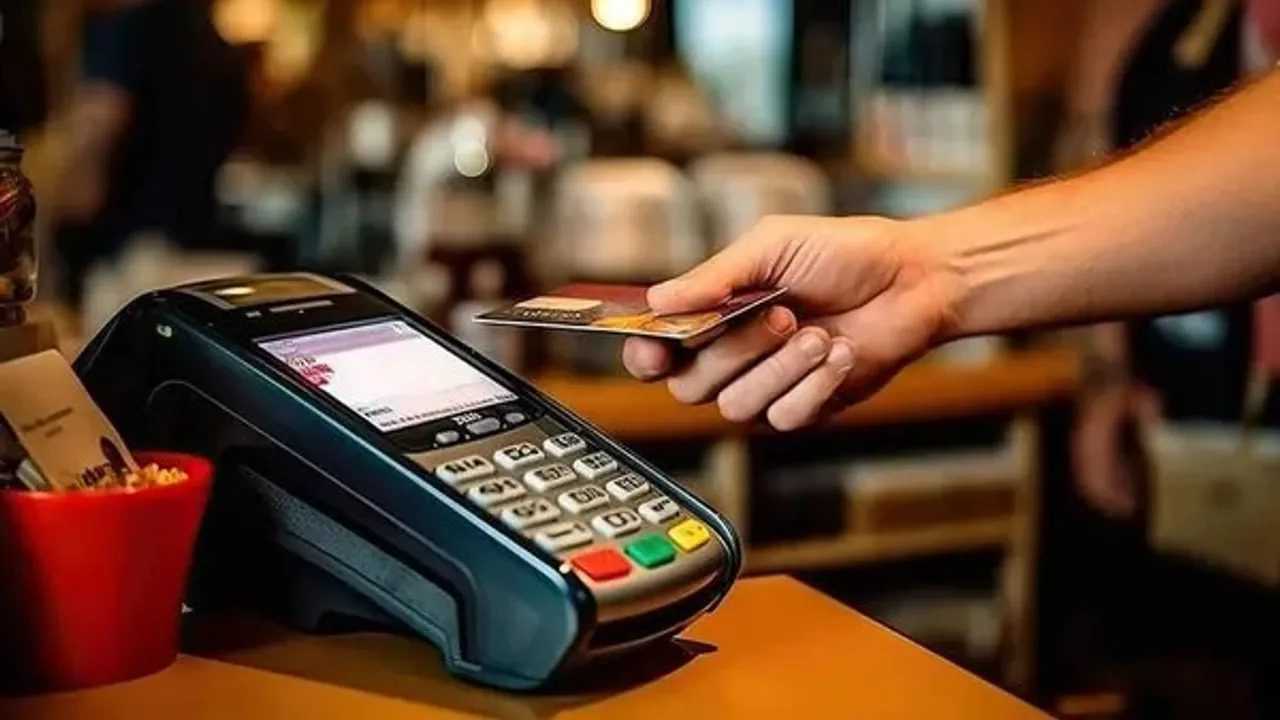 1 Ağustos’ta Başlıyor: Kredi Kartı Faizlerinde Yeni Dönem 5 1 Agustosta Basliyor Kredi Karti Faizlerinde Yeni Donem 6