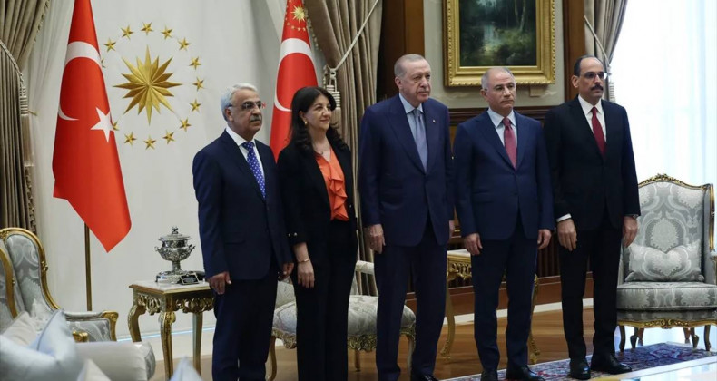 Beştepe’de Tarihi Hamle: PKK Silah Bırakıyor