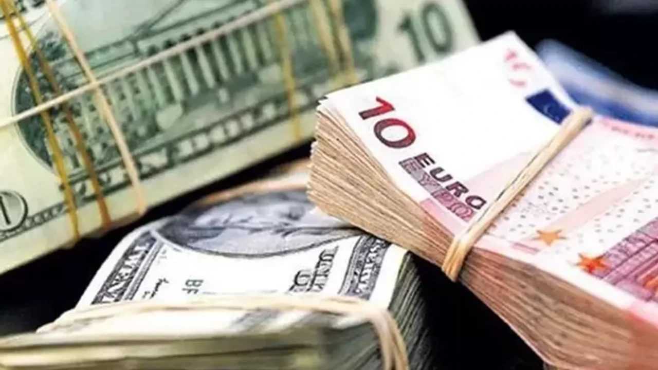 Dolar Rekora Koşuyor: Yeni Haftaya 40,55 TL'den Başladı 1 Dolar Rekora Kosuyor Yeni Haftaya 4055 TLden Basladi 2