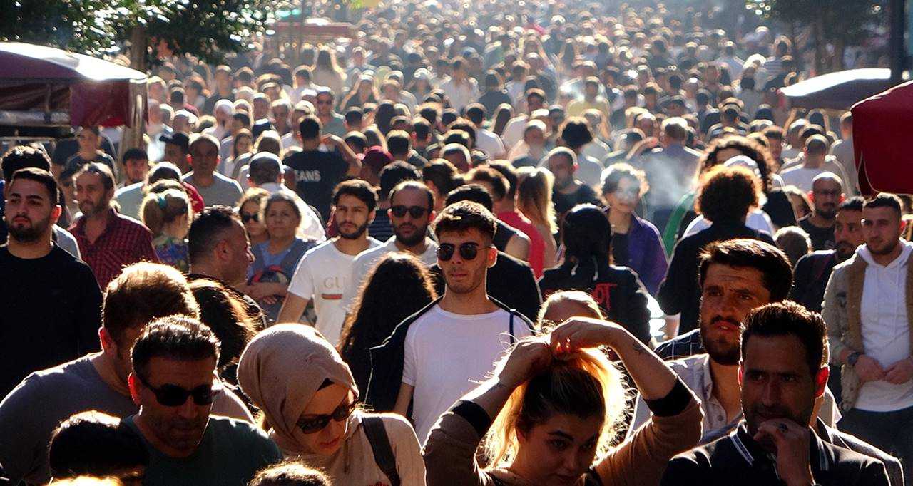 Dünya Nüfusunda Çarpıcı Farklılıklar: Kim Nerede Duruyor? 2 Dunya Nufusunda Carpici Farkliliklar Kim Nerede Duruyor 3