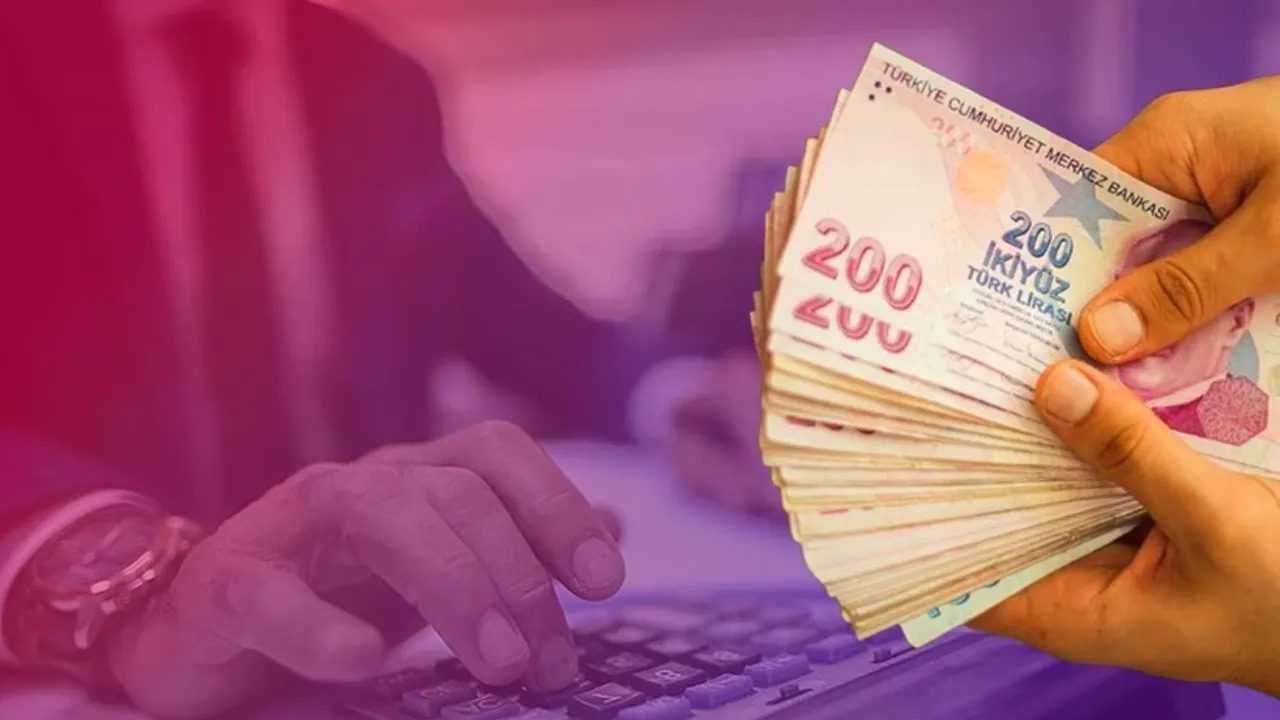 Memur ve Emekliye Çifte Zam! Maaşlar Erken Yatıyor 1 Memur ve Emekliye Cifte Zam Maaslar Erken Yatiyor 2